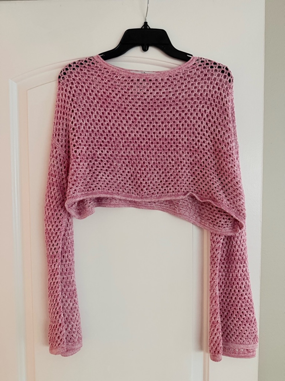 Kulani Kinis Pink Open-Knit Cropped beach coverup